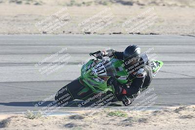 media/Jan-18-2026-CVMA (Sun) [[519f600f45]]/Race 16-Formula Middleweight/